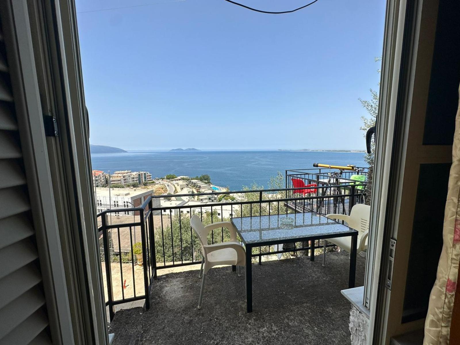 Hotel Vila "Oda E Miqve" Vlorë Esterno foto
