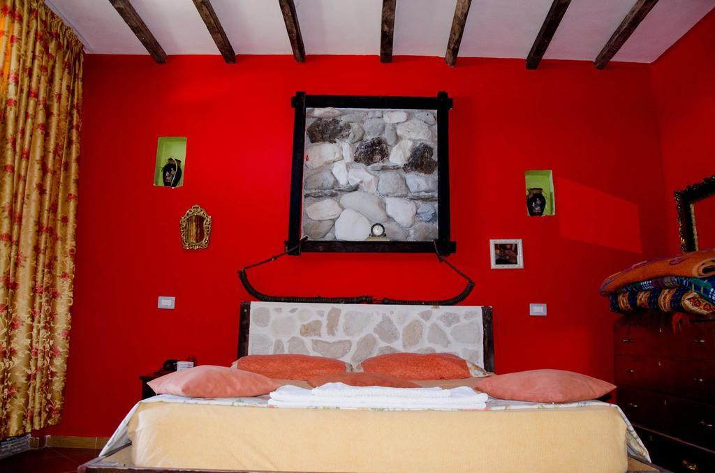 Hotel Vila "Oda E Miqve" Vlorë Esterno foto